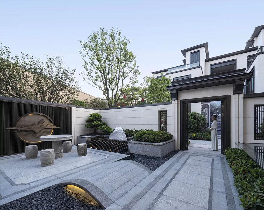 1698392903562623.jpg 1698392903562623.jpg